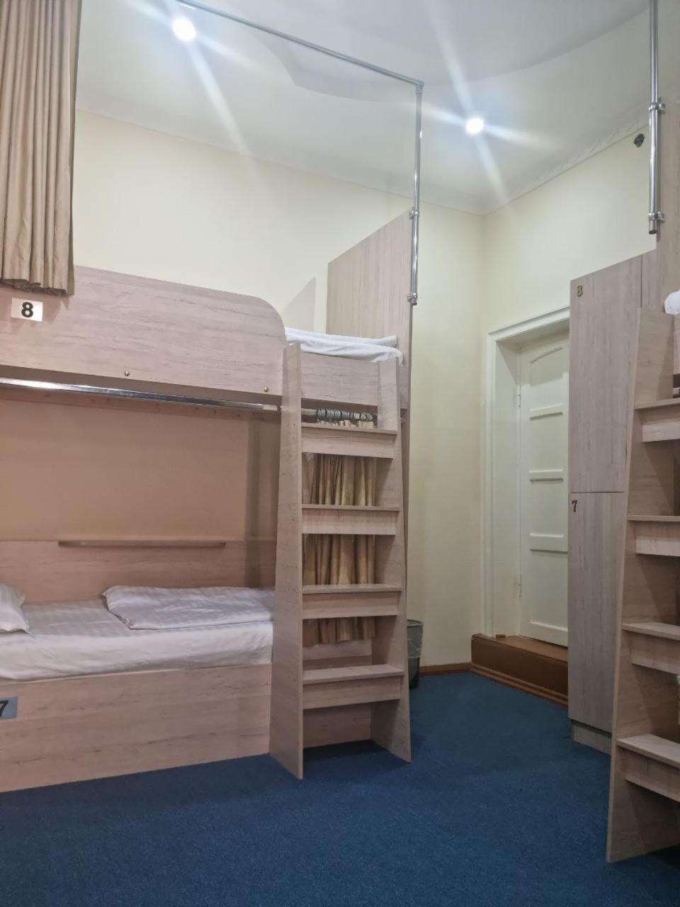 Loona Family Hostel 塔什干 外观 照片